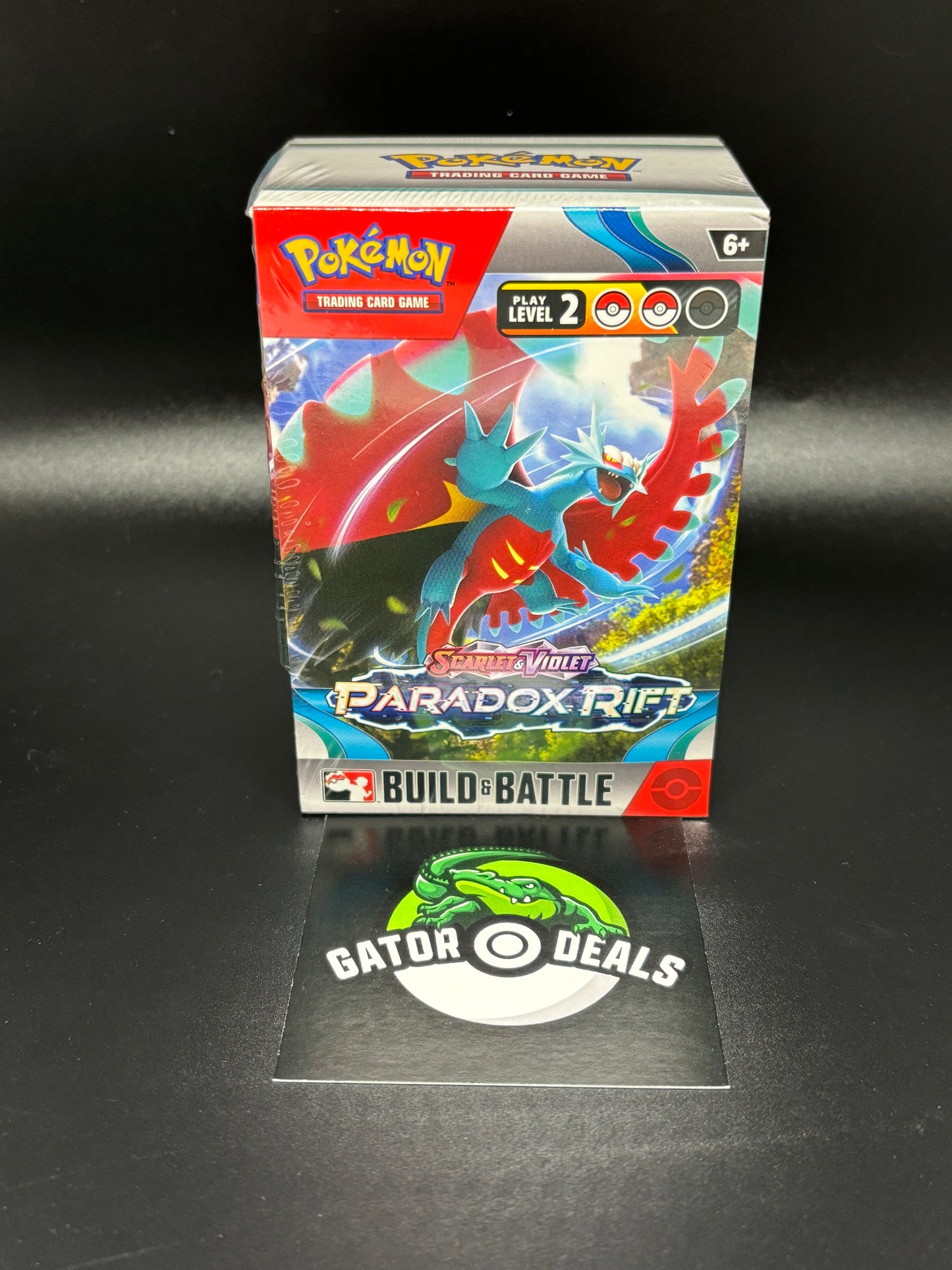 Pokémon TCG: Scarlet & Violet - Paradox Rift Build & Battle Box